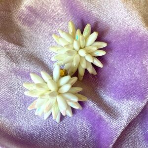 Vintage flower starburst iridescent and white clip on earrings